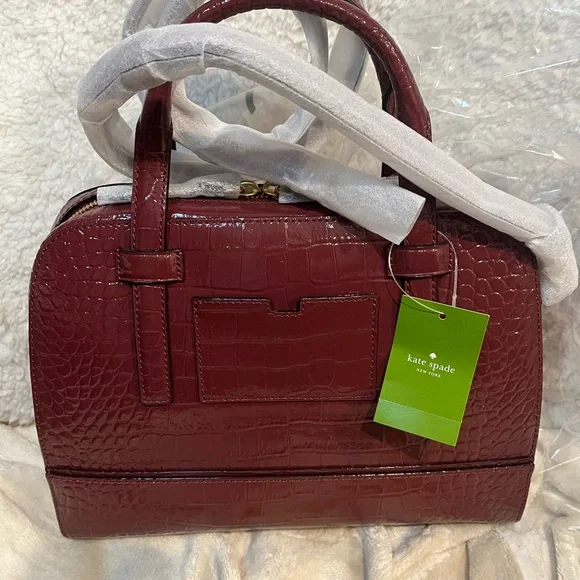 Kate Spade New York 249620 Womens Small Felix Riverside Satchel Bag Burgundy - Picture 2 of 3